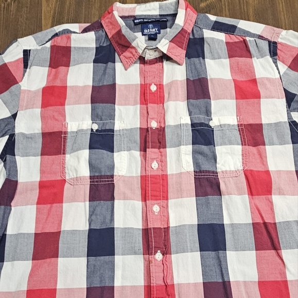 OLD NAVY SHIRT - Picture 2 of 9